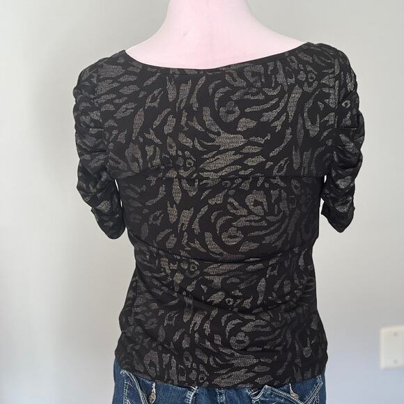 Worthington | Slinky Animal Print Top | Size M | Sparkly Ruffle Sleeve Blouse - Picture 6 of 10